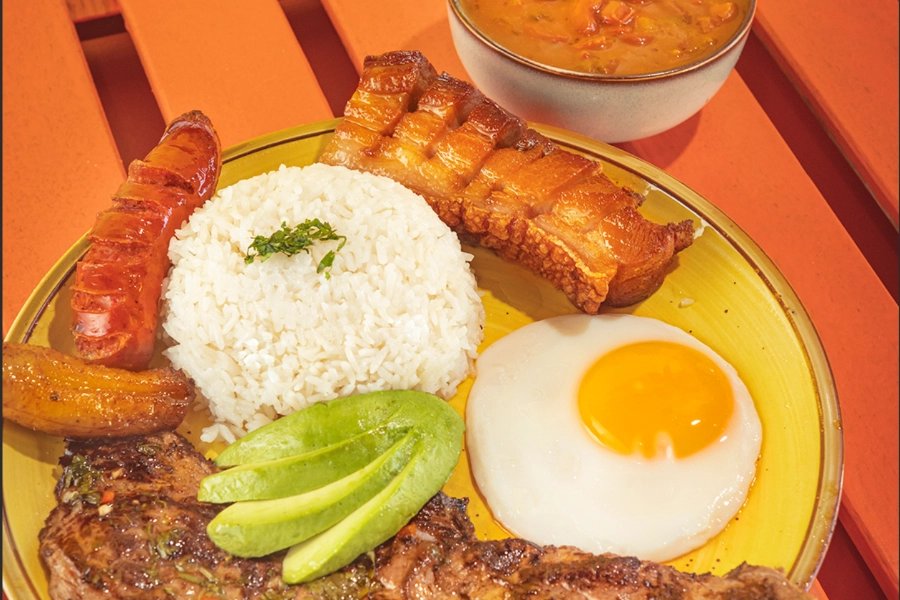BANDEJA PAISA - Carne/Beef